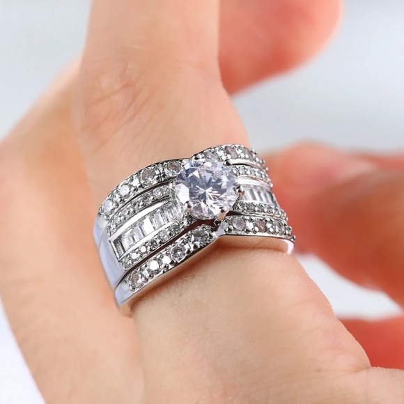 18k white gold 3 piece set Engagement Wedding band Jewelry - 18k White Gold 3 Piece Ring Set 7mm AAA CZ